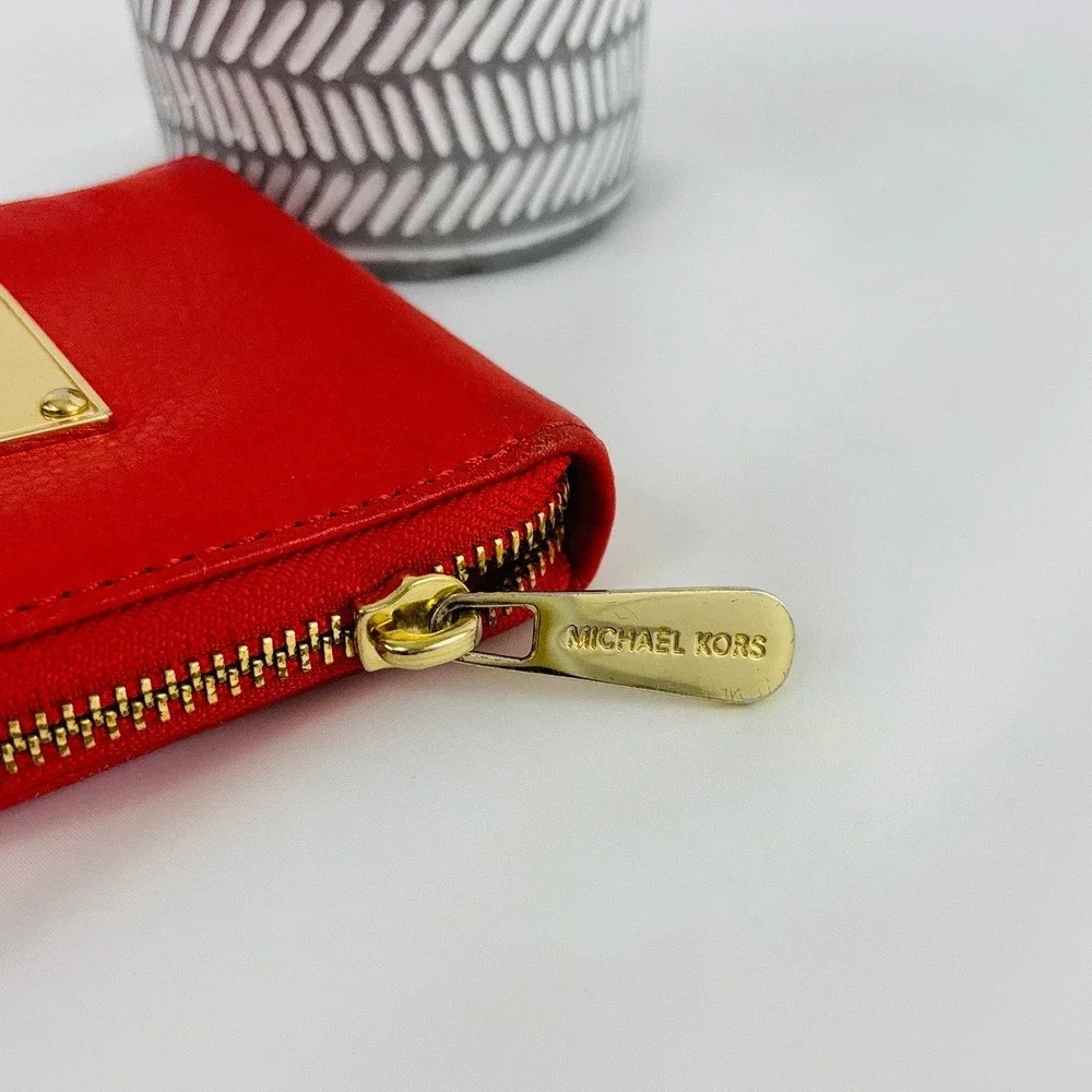 Michael Kors‎ Bifold Zip Around Wallet Coin Pocket Orange Pebble Leather